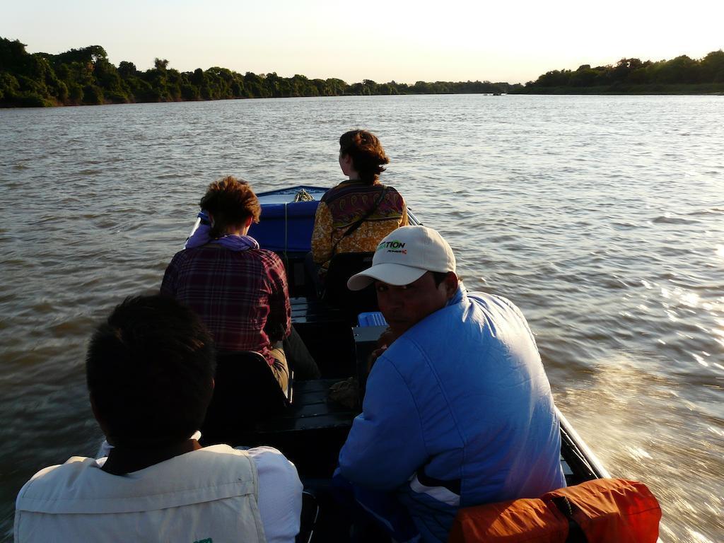 Hotel Pousada And Safari Cuiabá Dış mekan fotoğraf